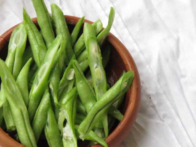cleaned green beans.