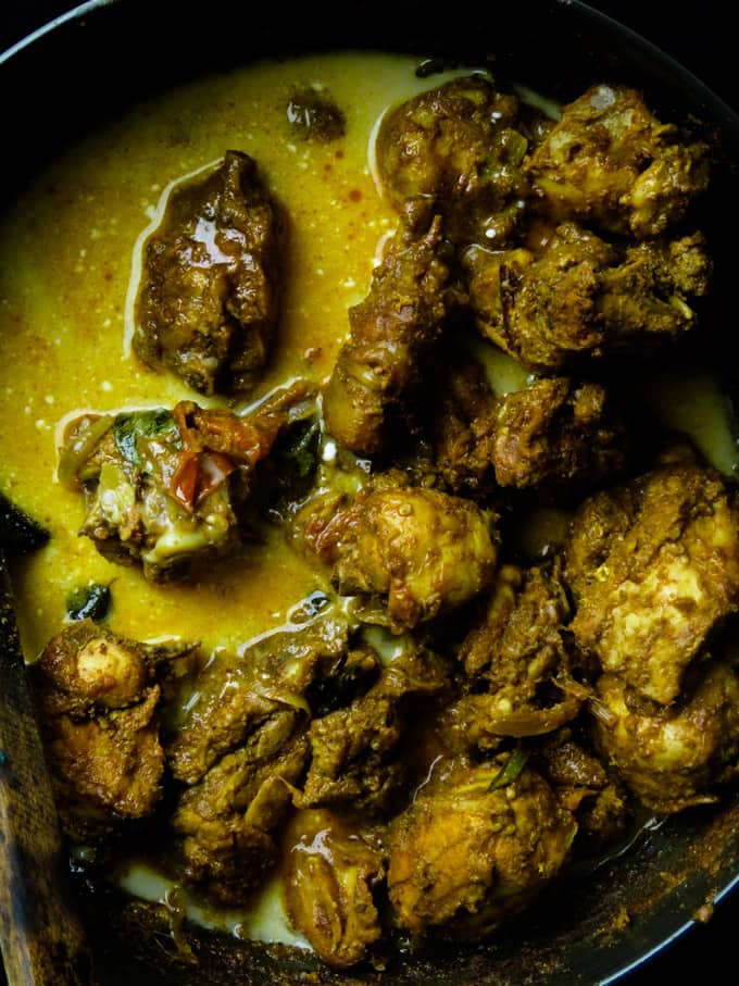 Sri Lankan chicken curry(cooked in coconut milk). ISLAND SMILE