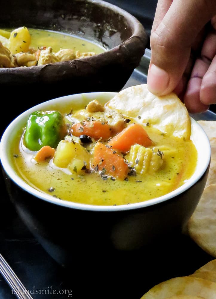 chicken-stew-with-carrots-and-babycorn-