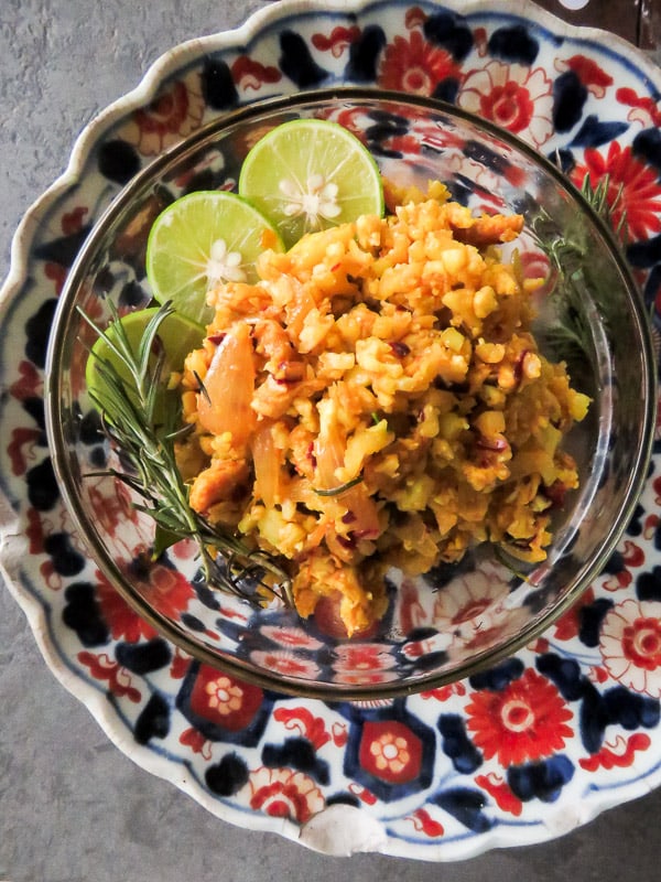 Cauliflower with shredded chicken and rosemary filling-islandsmile.org