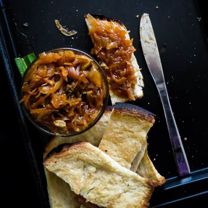 srilankan-seeni sambol-sweet and- spicy caramalized-onion-relish-islandsmile.org