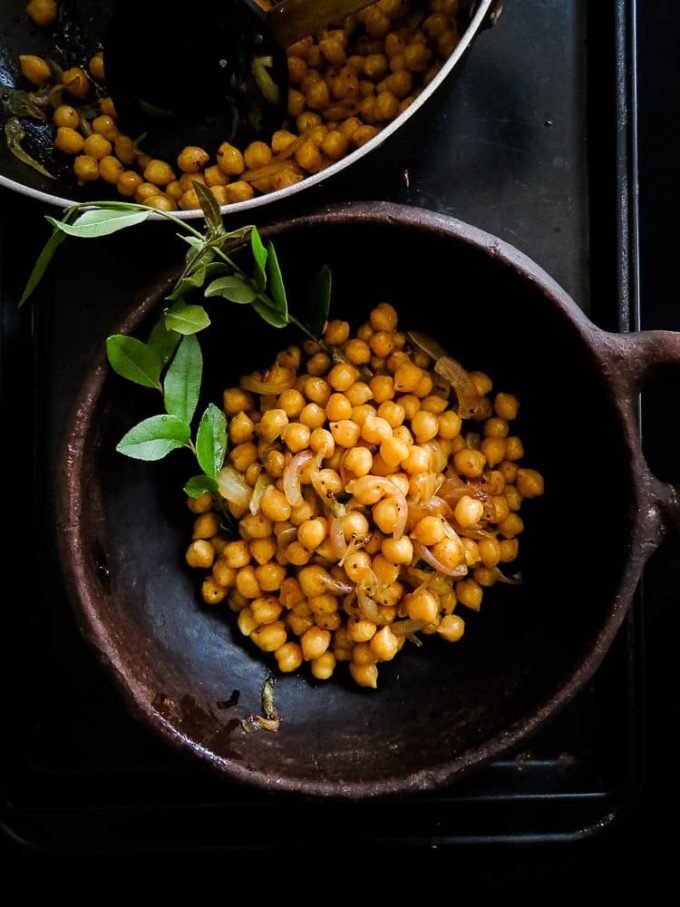 A delicious, healthy high protein Sri Lankan chickpea breakfast. use canned or cooked chickpeas(garbanzo beans)to make a breakfast bowl. #chickpea #vegan #vegetarian #srilankan #dry #garbanzo #snack