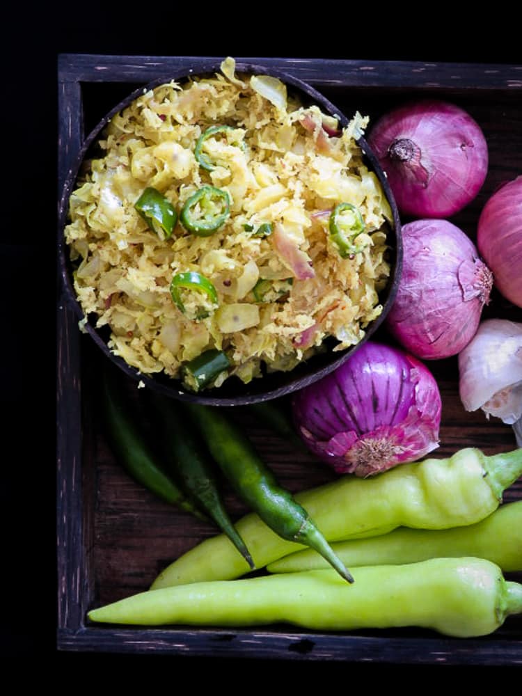 Cabbage and coconut sambol(Sri Lankan gova mallum), A healthy dish made in 20 minutes. Vegan, vegetarian, low-carb, gluten-free. Cabbage and coconut sambol(Sri Lankan gova mallum), A healthy dish made in 20 minutes. Vegan, vegetarian, low-carb, gluten-free.
