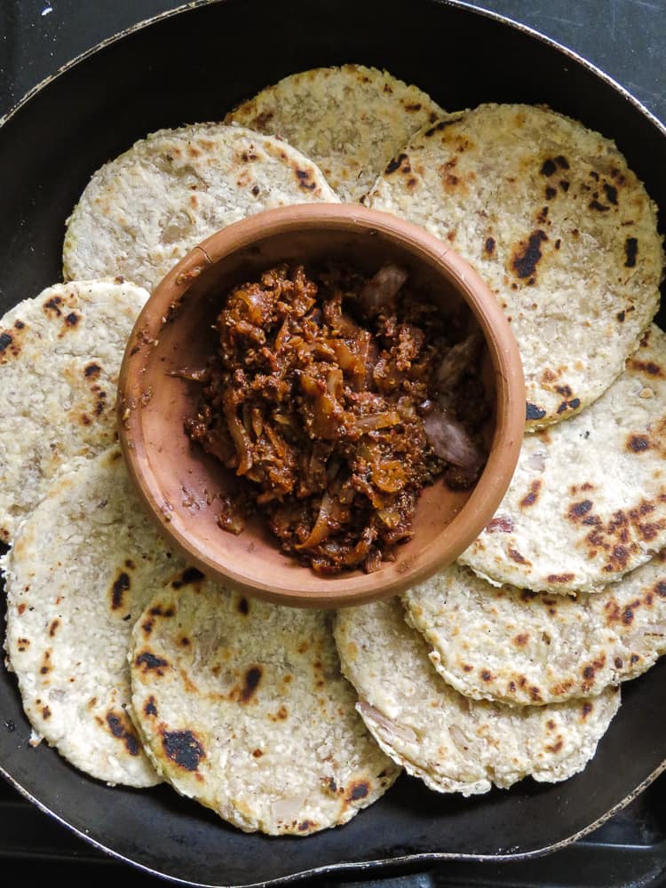 Sri lankan coconut roti(pol roti, flat bread). | Island smile