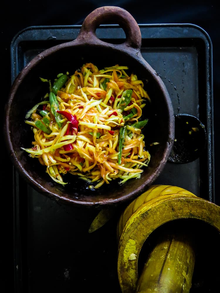 Easy spicy Papaya salad(vegan, vegetarian)-islandsmile.org