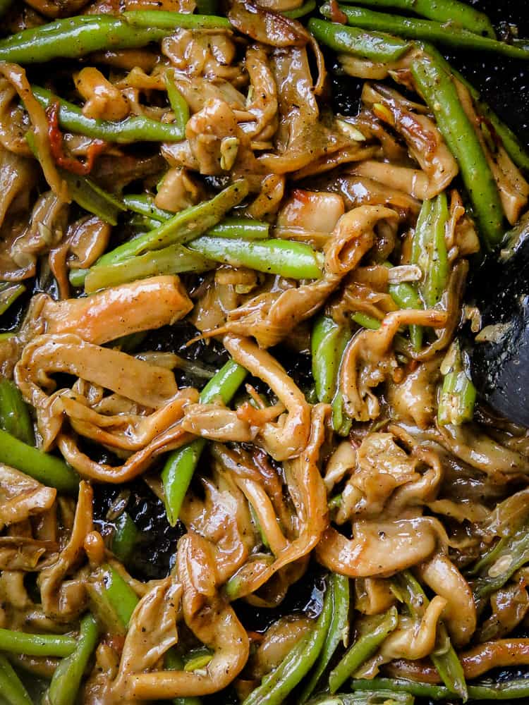 Oyster Mushroom and green bean stir-fry-islandsmile.org