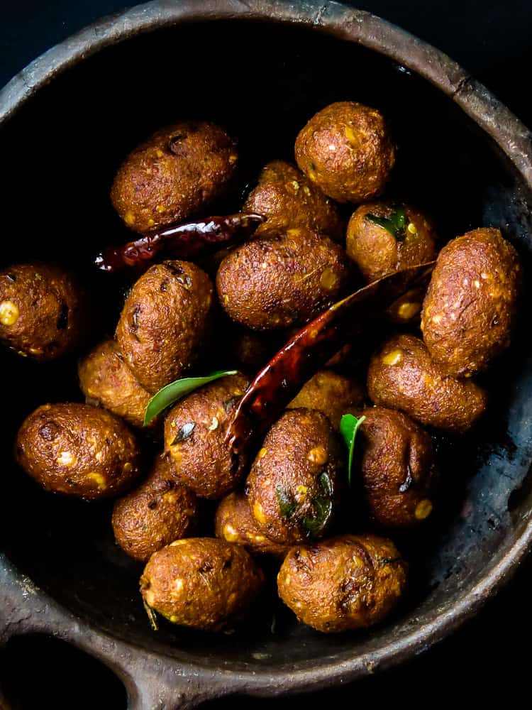 lentil fritters(sri lankan ulundu vadai)-vegan,vegetarian-islandsmile.org