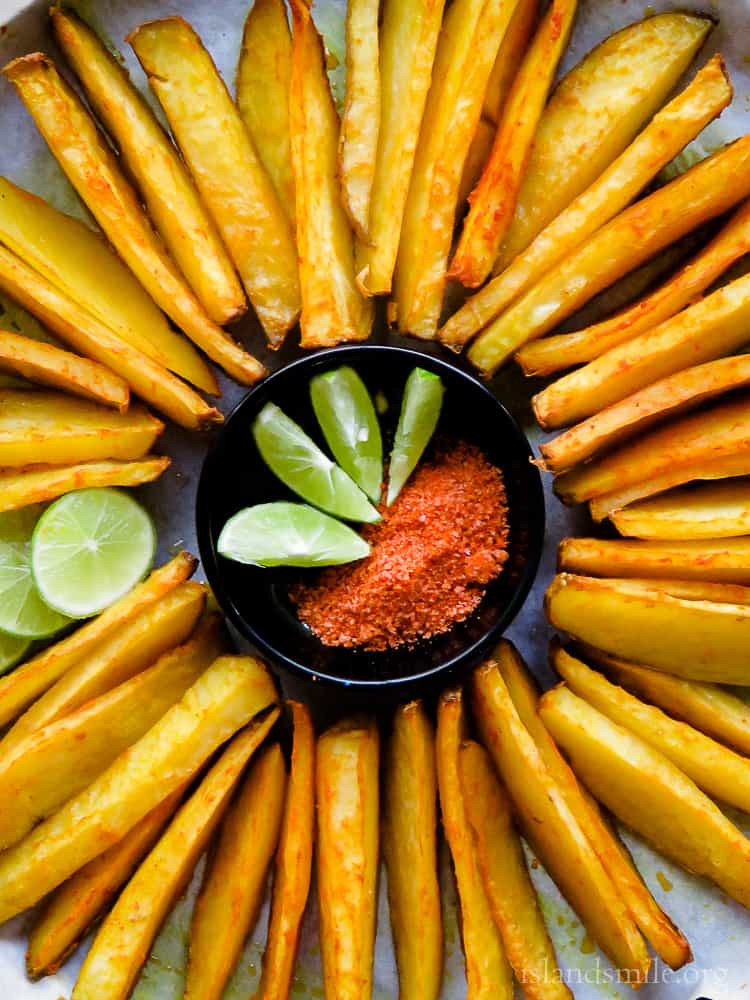 chilli-turmeric crispy ovenbaked potato wedges-islandsmile.org
