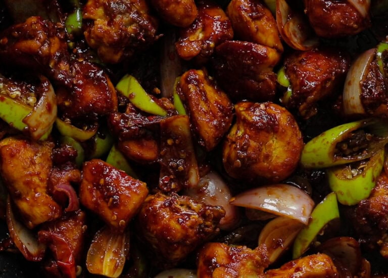 Devilled Sri Lankan devilled chicken- spicy chicken stir fry. | ISLAND SMILE