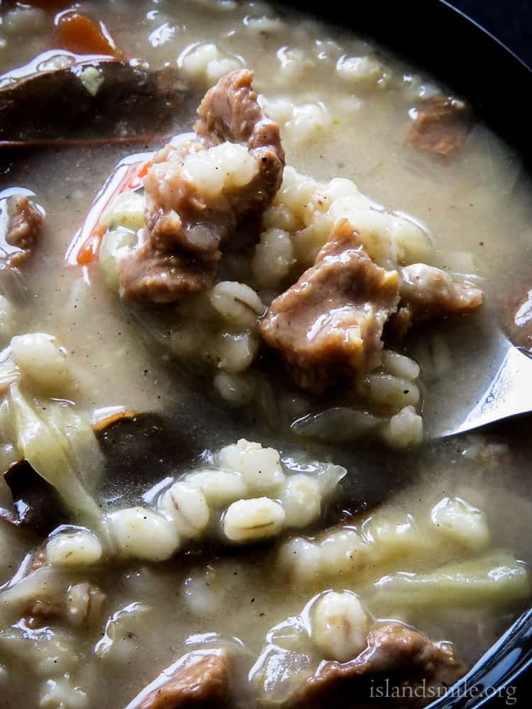 healthy beef and barley soup-islandsmile.og