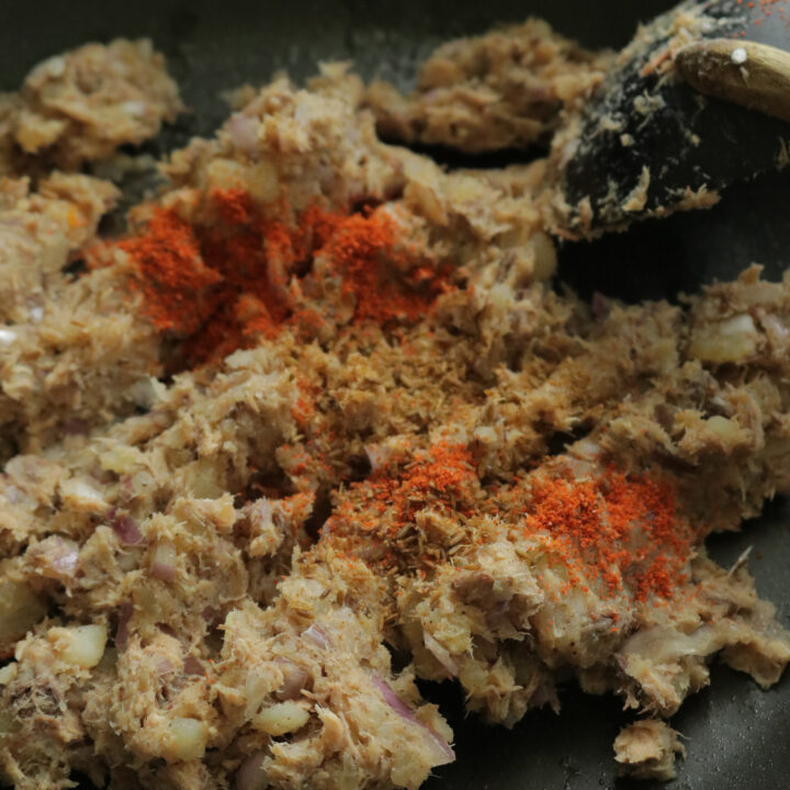 how to cook the fish cutlet mixture to freeze.