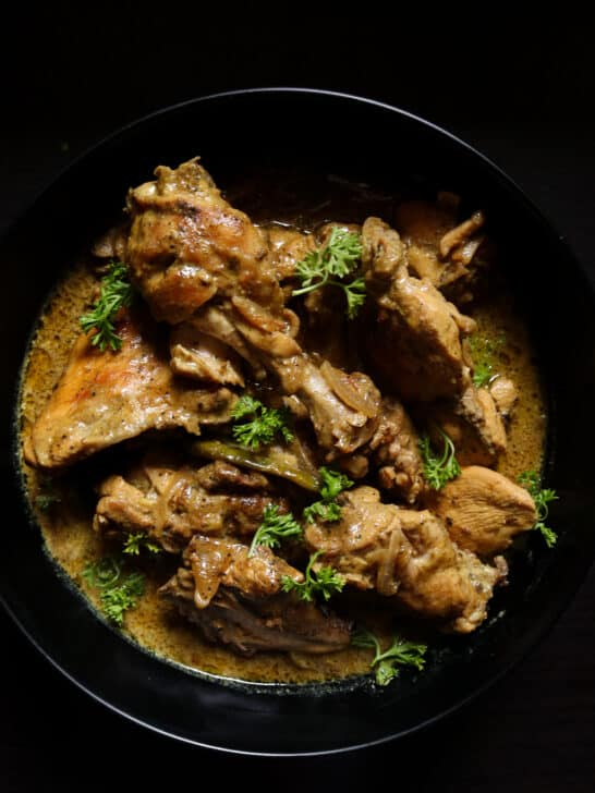 black pepper chicken curry served in a bowl