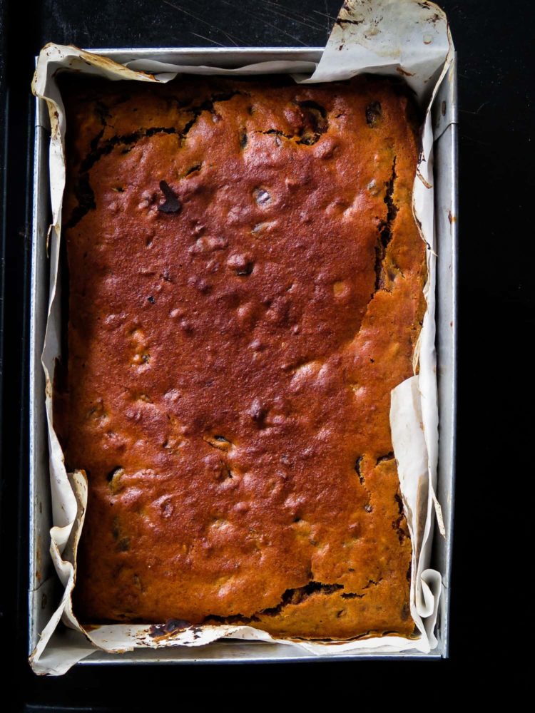 Cashew-raisin moist date cake- with chunky pieces of dates for you to enjoy, this super moist date cake will be the ideal treat when you need a spiced up cake-islandsmile.org