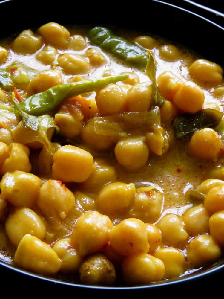 Sri Lankan vegetarian chickpea curry also known as kadala curry - An easy dish to cook up for your meals. lankan spices, coconut milk based gravy, the dish makes a good substitute for dhal(parippu) curry. Sri Lankan vegetarian chickpea curry also known as kadala curry - An easy dish to cook up for your meals. lankan spices, coconut milk based gravy, the dish makes a good substitute for dhal(parippu) curry.