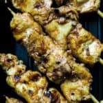 stovetop-grilled middle Eastern chicken kebabs(shish taouk)- these easy chicken skewers with their middle eastern flavors are full of garlic and lime, they taste different to your usual chicken kebabs. try making them for your next barbecue-islandsmile.org