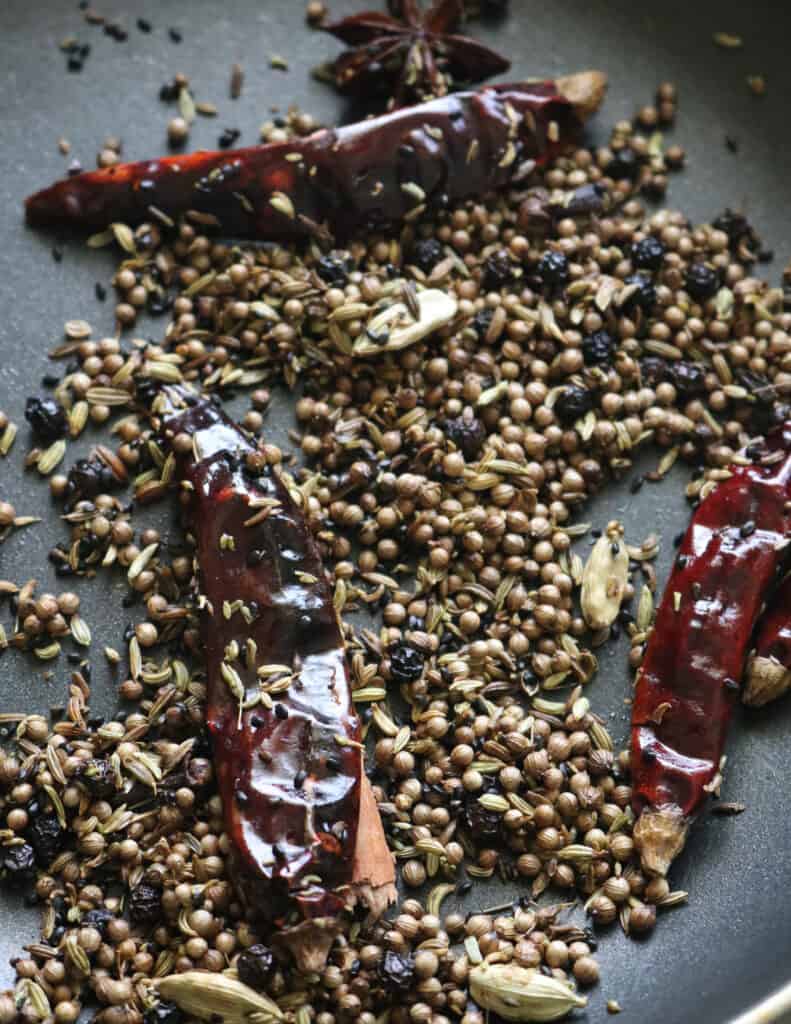 roasting the spice to make the chettinad chicken curry