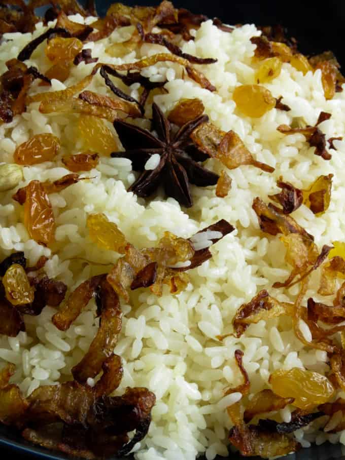 Turn any type of rice into a special dish by cooking this fragrant ghee rice. Whether it's basmati or your regular white rice with a few aromatic spices you can have a dish of festive rice for any occasion.