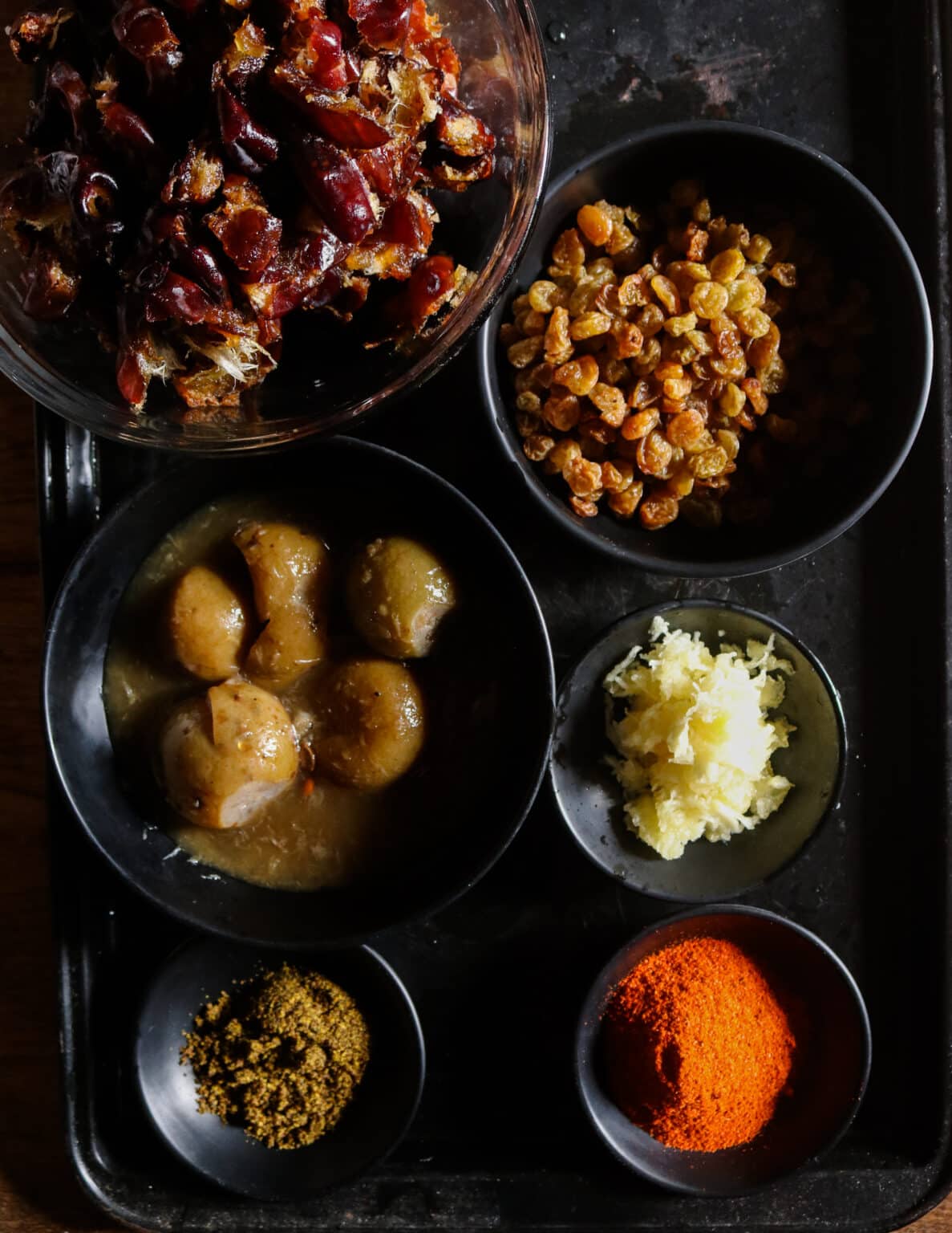 SRI LANKAN DATE AND LIME CHUTNEY ISLAND SMILE