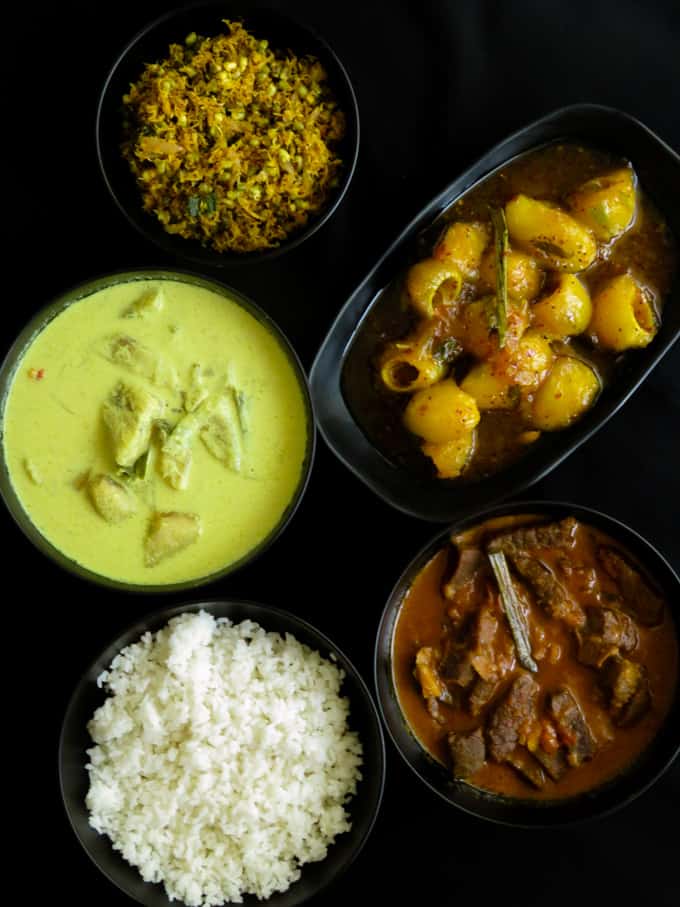 Sri Lankan meal menu plan 7. For those of you who like to try a different kind of Sri Lankan menu.  Rice, green gram(mung)-coconut mallung, a spicy beef curry, ash plantain white curry and a sweet and spicy mango curry completes my menu number 7.