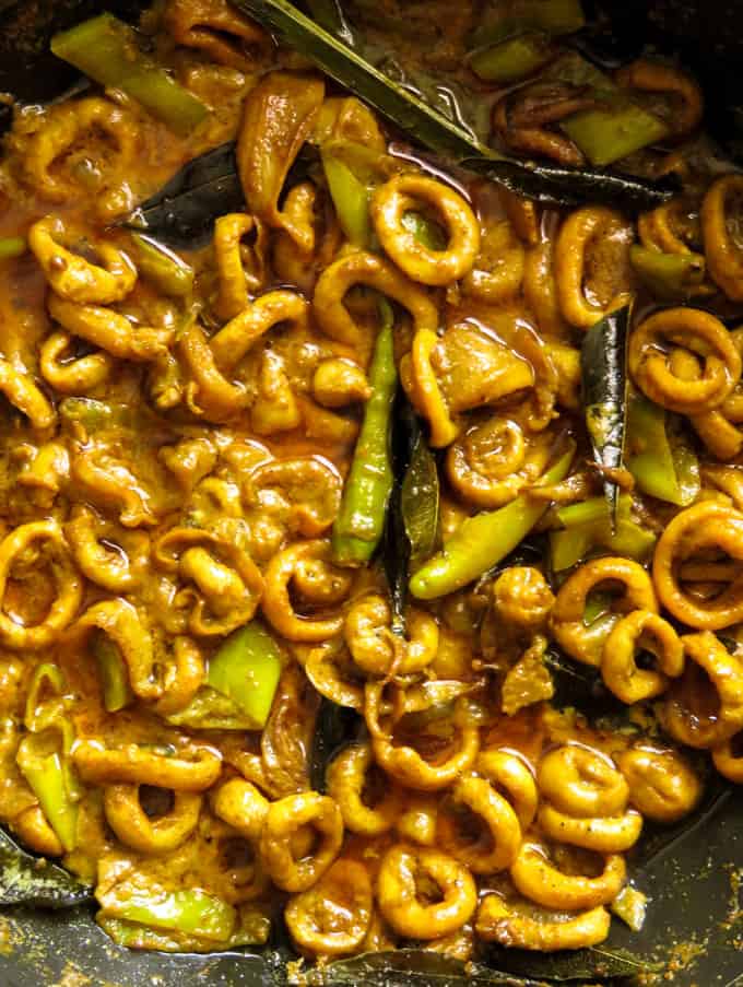 Calamari(squid) curry or as we call it dallo curry. A Sri Lankan seafood recipe you are going to love making for friends and family. Calamari(squid) curry or as we call it dallo curry. A Sri Lankan seafood recipe you are going to love making for friends and family.