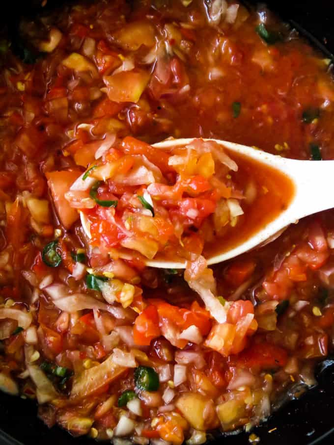 Easy Chunky Tomato Onion Relish Recipe