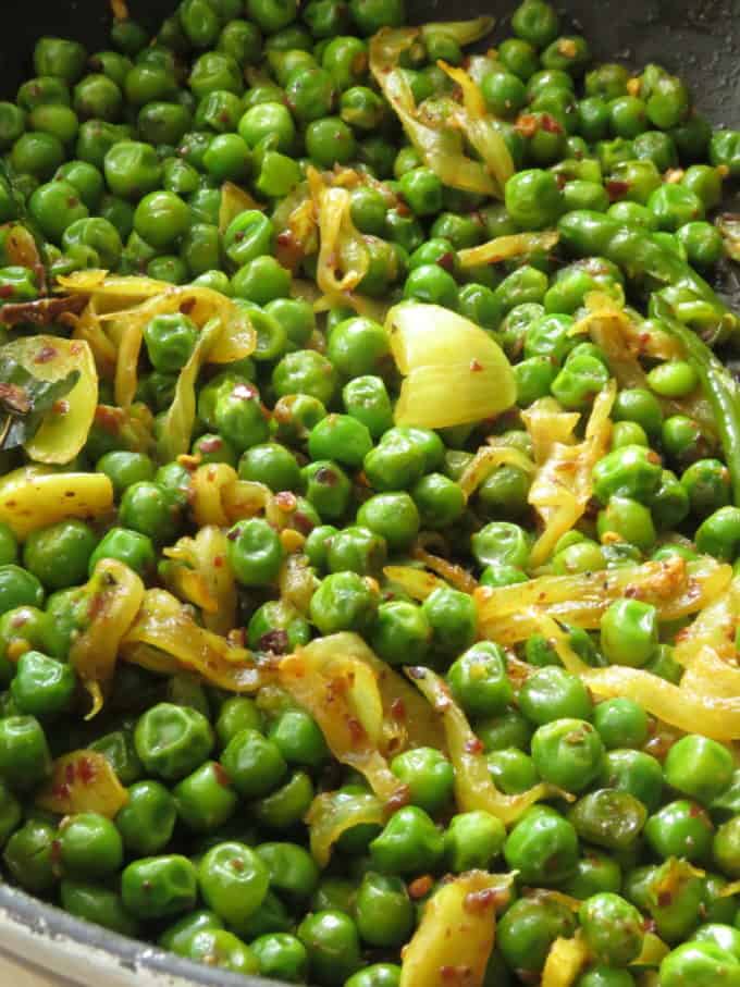 grean pea, english peas stir fried in onions and spices.