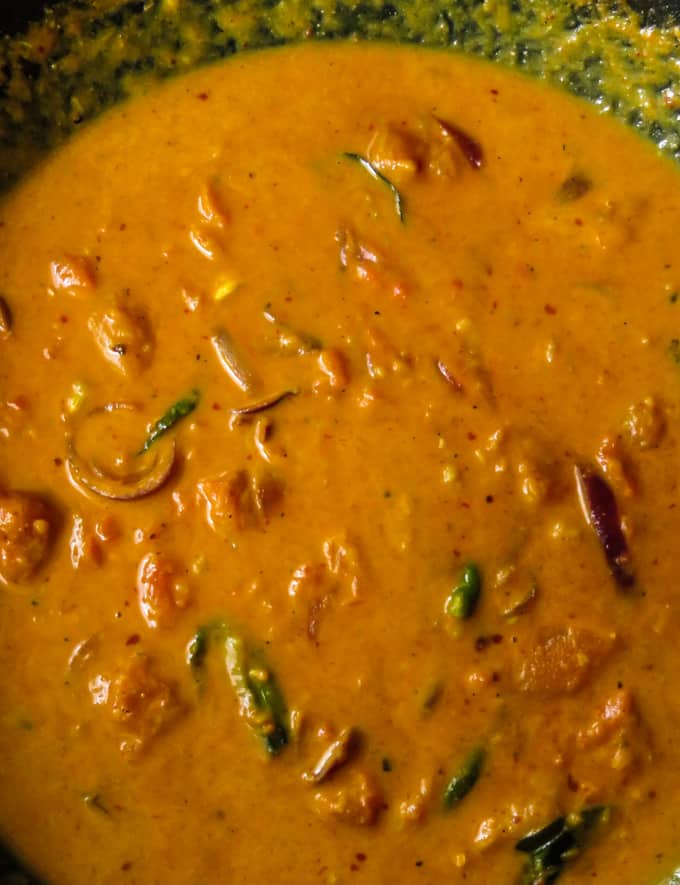 pasta in coconut curry sauce/ Dairyfree. ISLAND SMILE