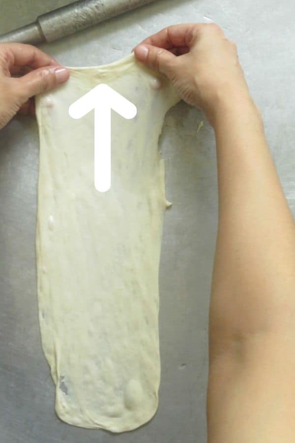 directions to stretch the vegetable roti.