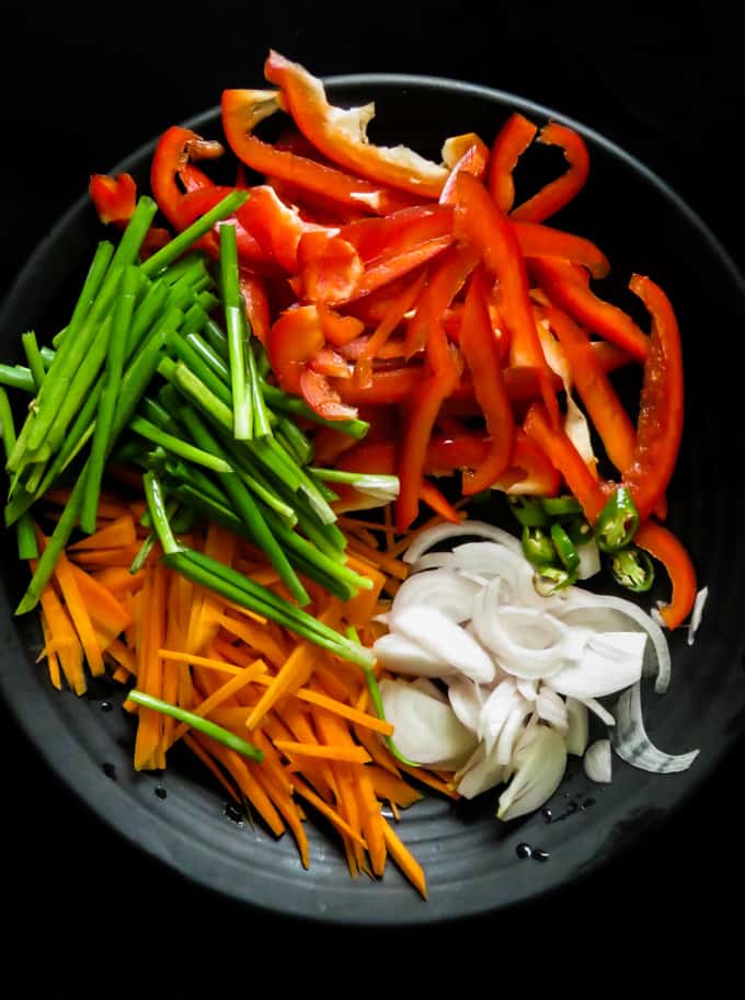 variety of vegetables to make chicken lo mein. islandsmile.org