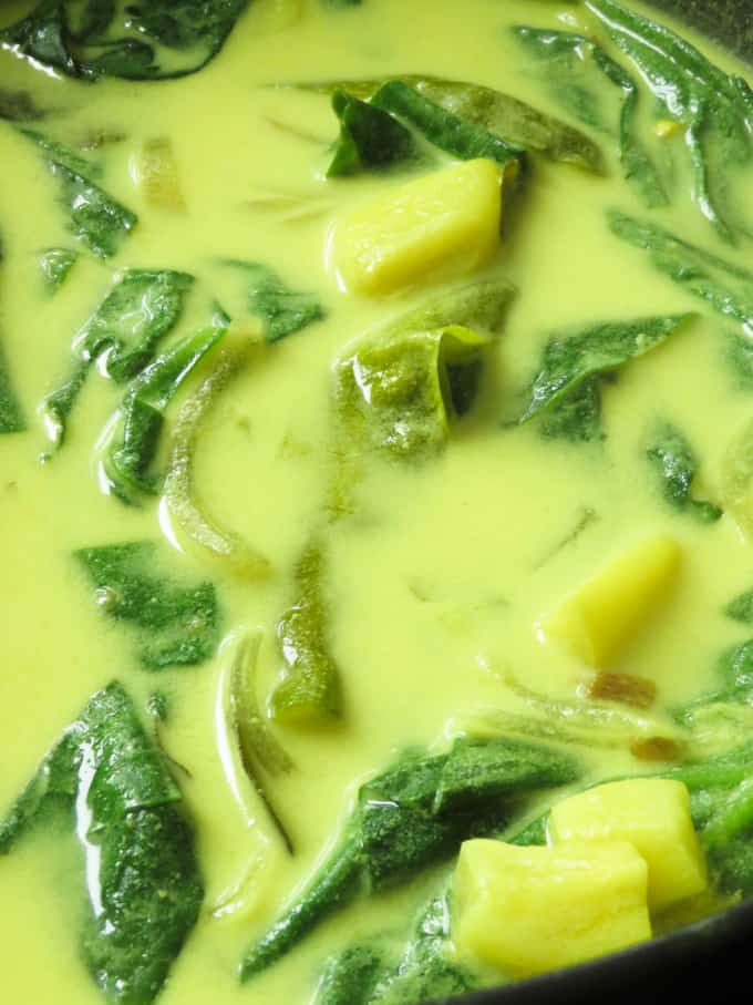 spinach in thick coconut milk gravy and garlic.