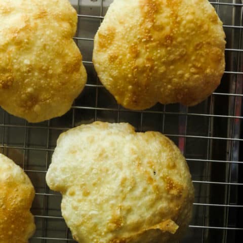 How to make poori(deep fried Indian bread).