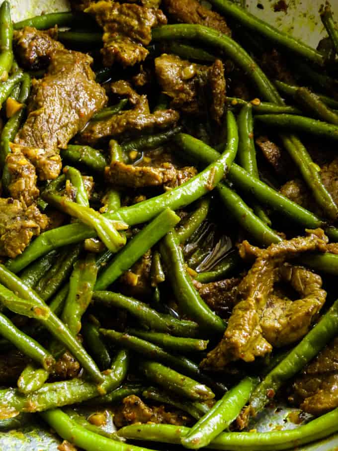 beef stir-fried with green beans.