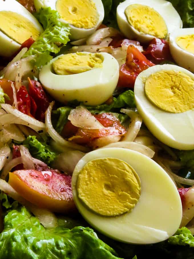 boiled egg salad picture.