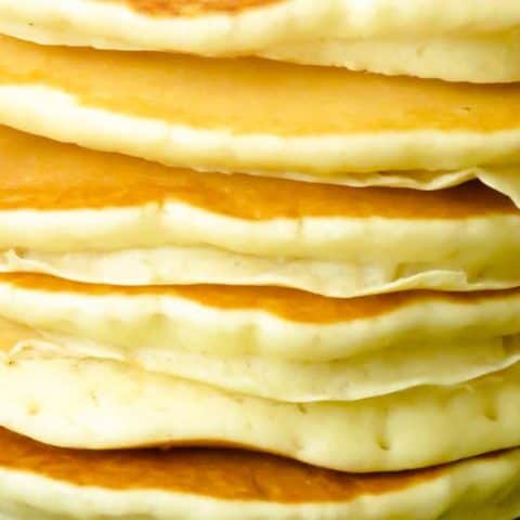 how to make fluffy American pancakes.