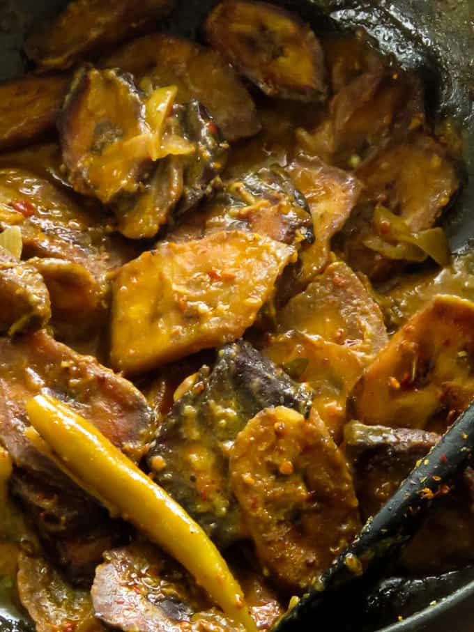 cooked spicy ash plantain curry sri lankan.