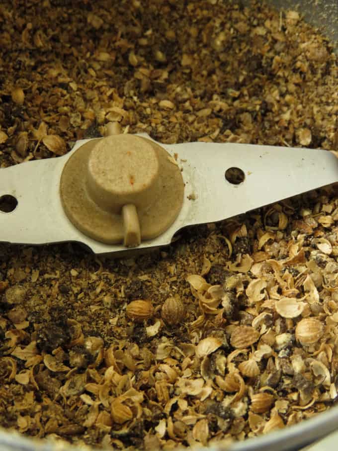 grind pepper corns and coriander seeds in a spice grinder.