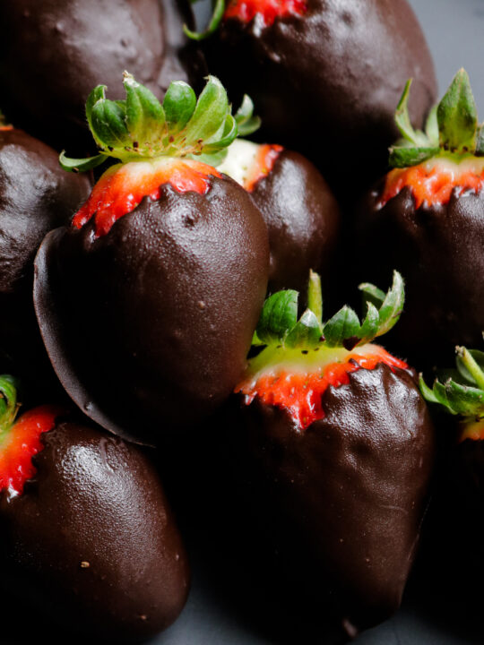 bite size chocolate covered strawberries