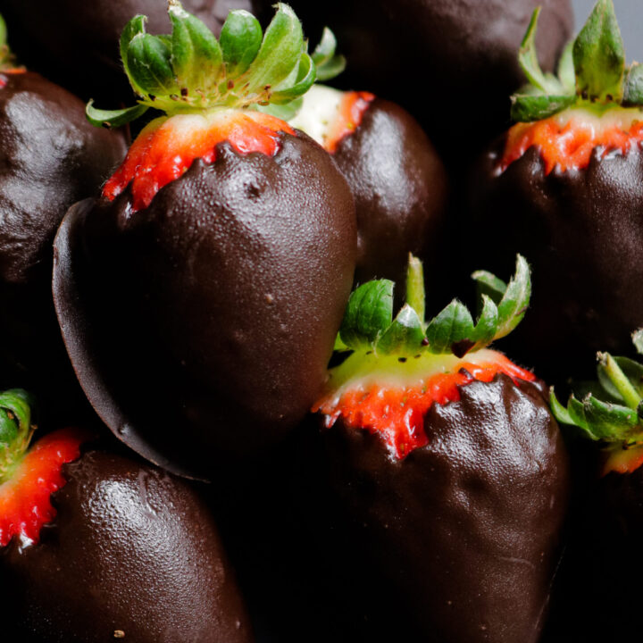 bite size chocolate covered strawberries