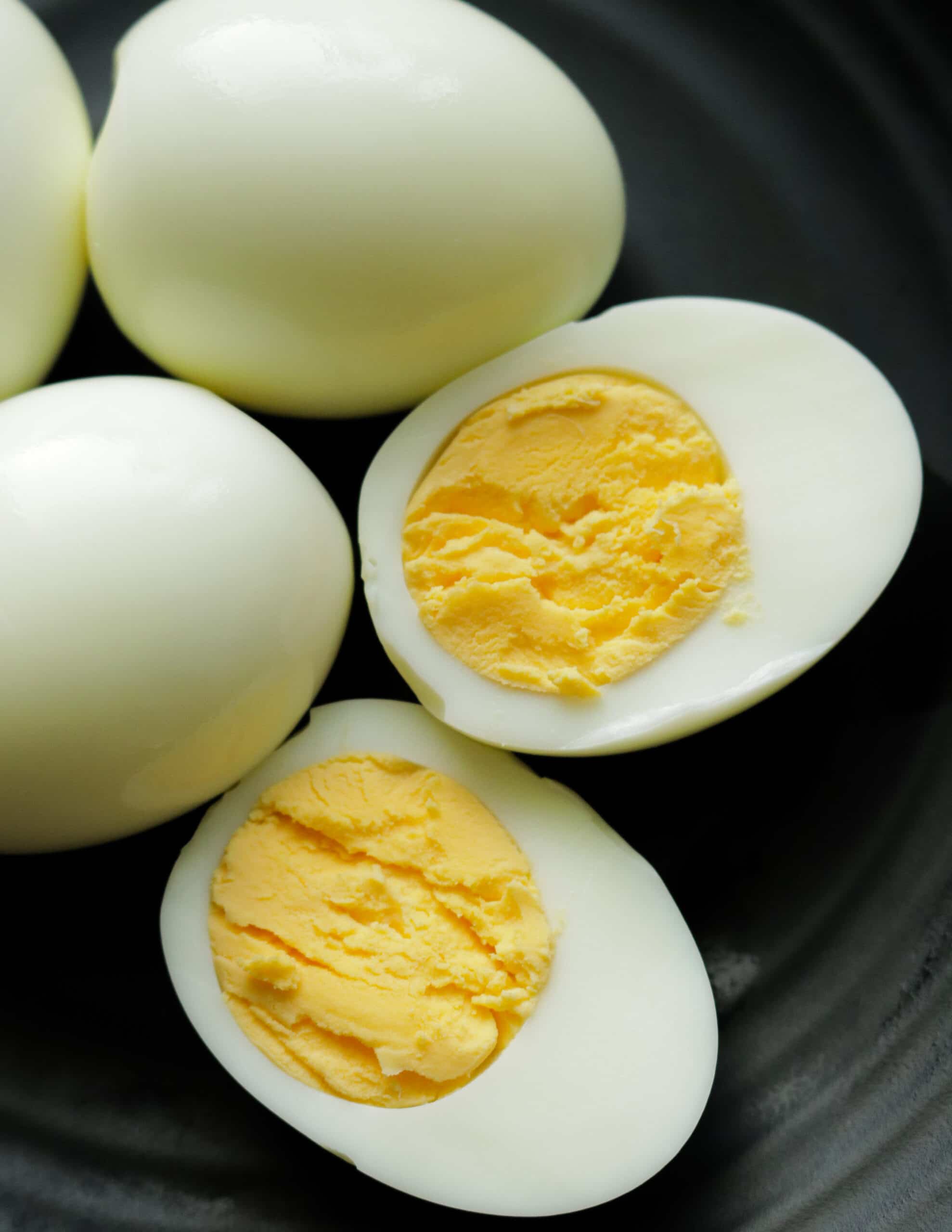 perfect hard boiled air fryer eggs cut in two to serve