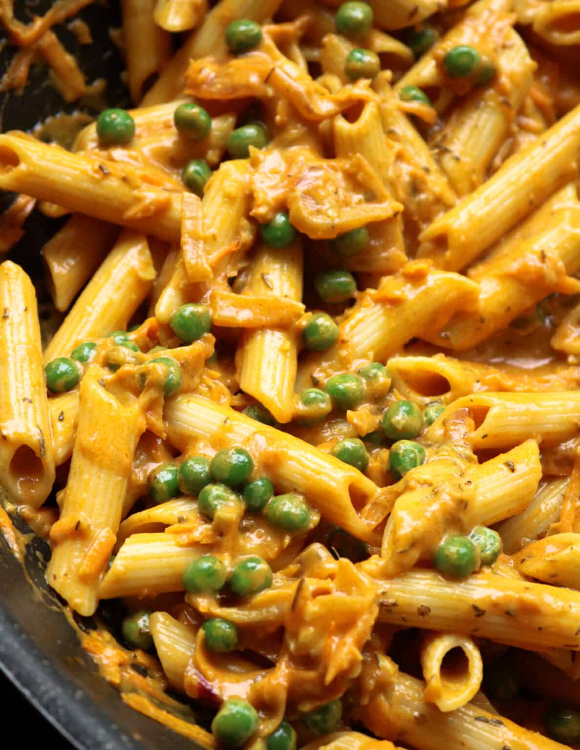 COCONUT CURRY PASTA/DAIRYFREE. ISLAND SMILE